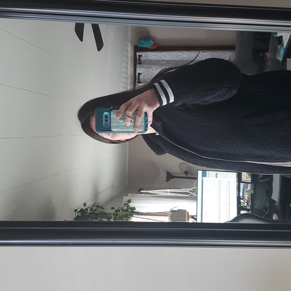 Jacket - Picture 10 of 15